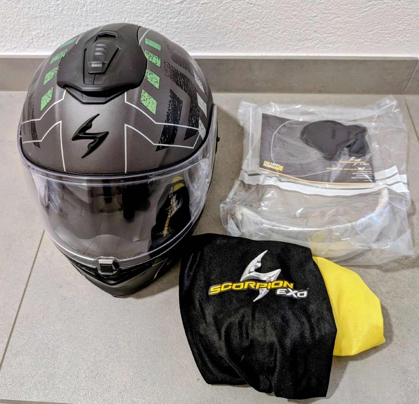 Helme & Visiere: Scorpion Exo Motorradhelm Grösse S – Gebraucht aus Rheineck von den_q2zy