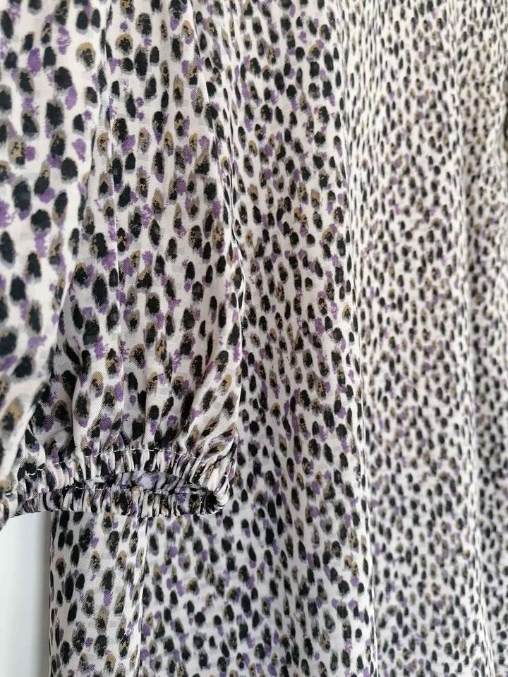 Only Camicette: Bluse Only Gr. L Animal – Usato da Nänikon venduto da Manta87 2