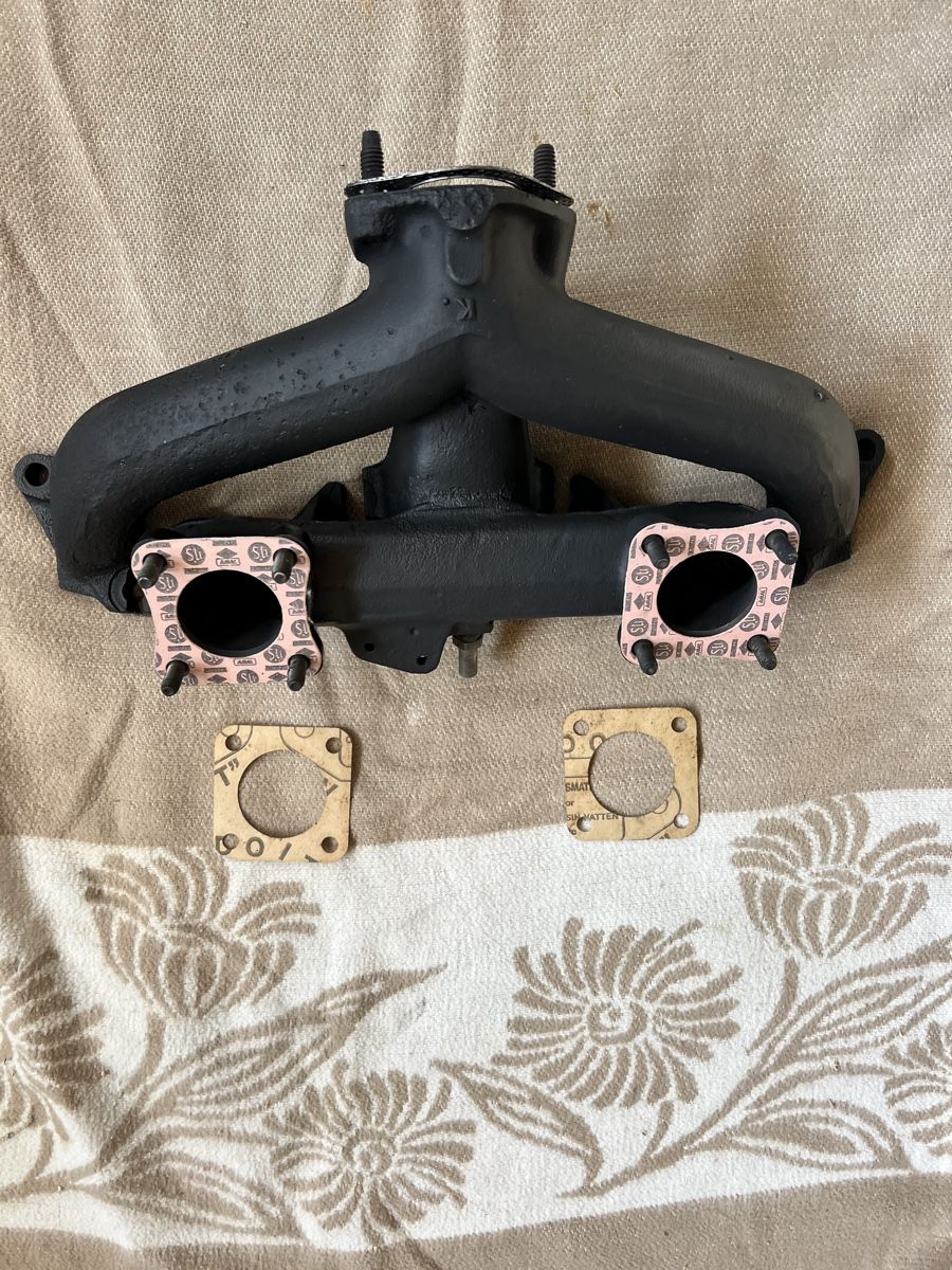 Volvo Échappements: Auspuffkrümmer Volvo Oldtimer – D'occasion à Schönengrund par Oldbutgold93 2