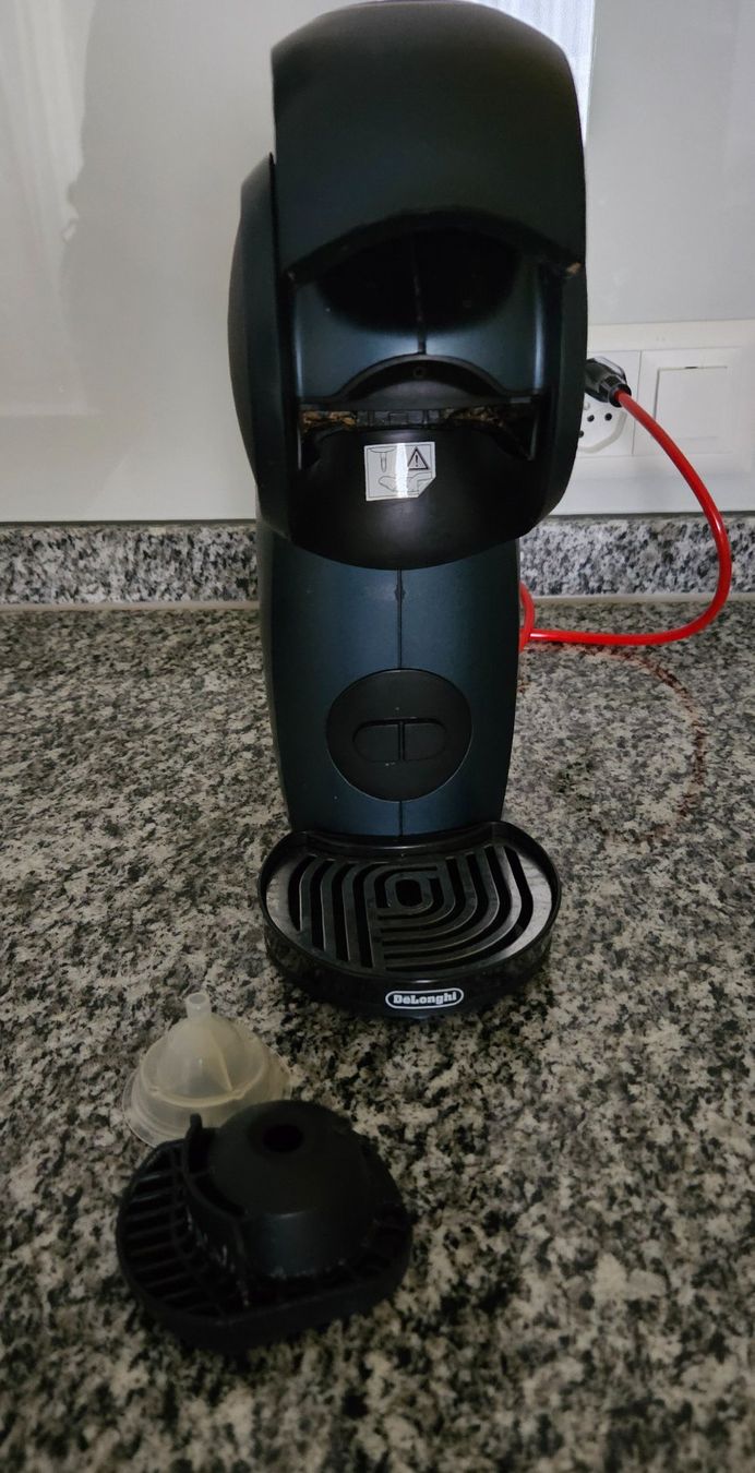 De'Longhi Kaffeemaschinen & Espressomaschinen: Nescafe Dolce Gusto – Gebraucht aus Oberwangen TG von jan_y6sm 2