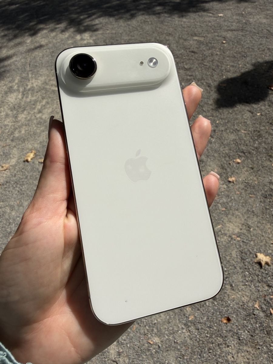 Apple Portables: iPhone 17 Air  – D'occasion à Winterthur par mar_v8m7