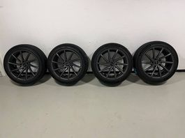 Alufelgen mit Sommerreifen wie NEU für Tesla Model-S
