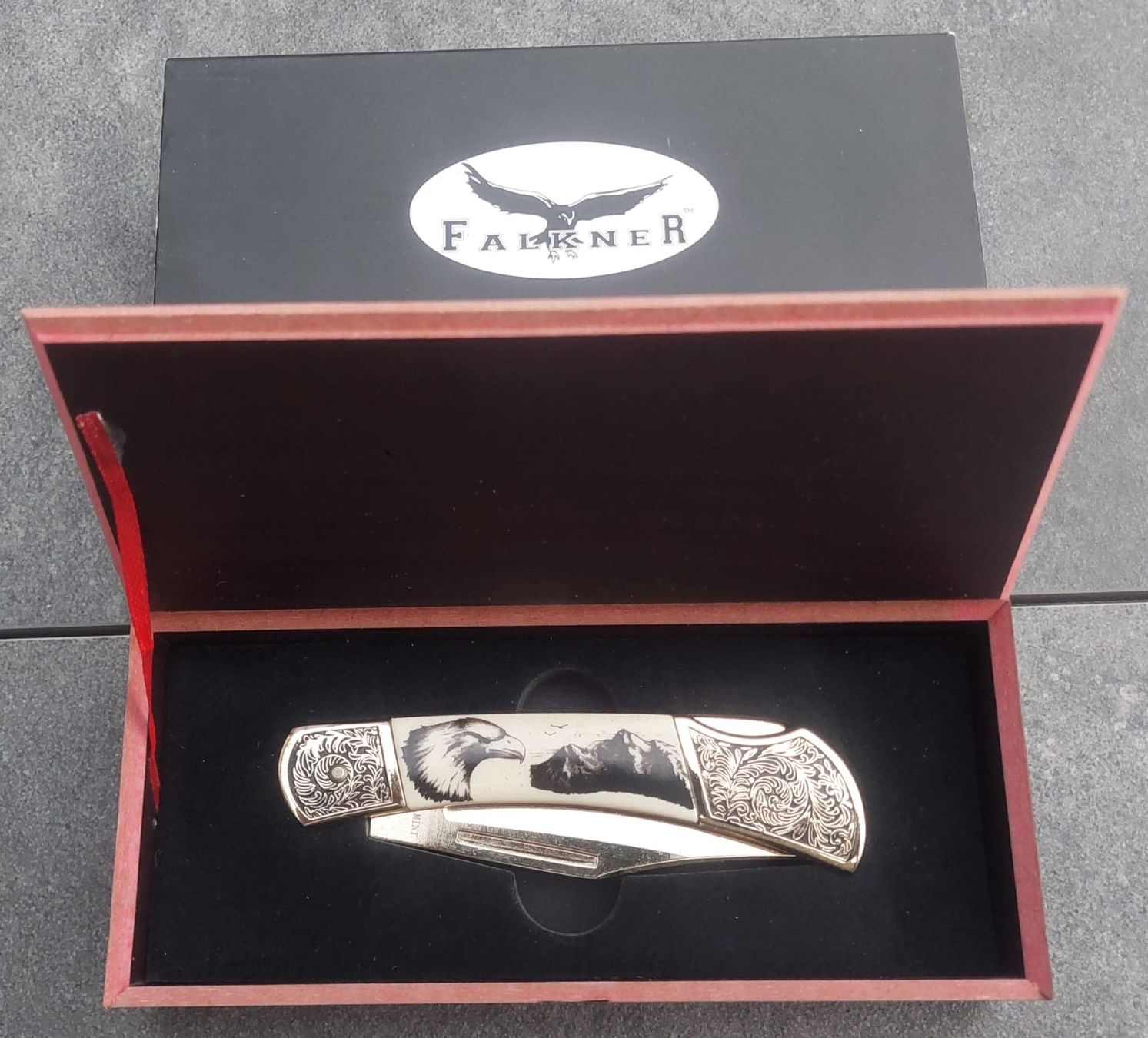 Accessoires: Falkner Amercian Mint Klappmesser "Eagle" – Neuf avec emballage d'origine à Rudolfstetten par RWStrader