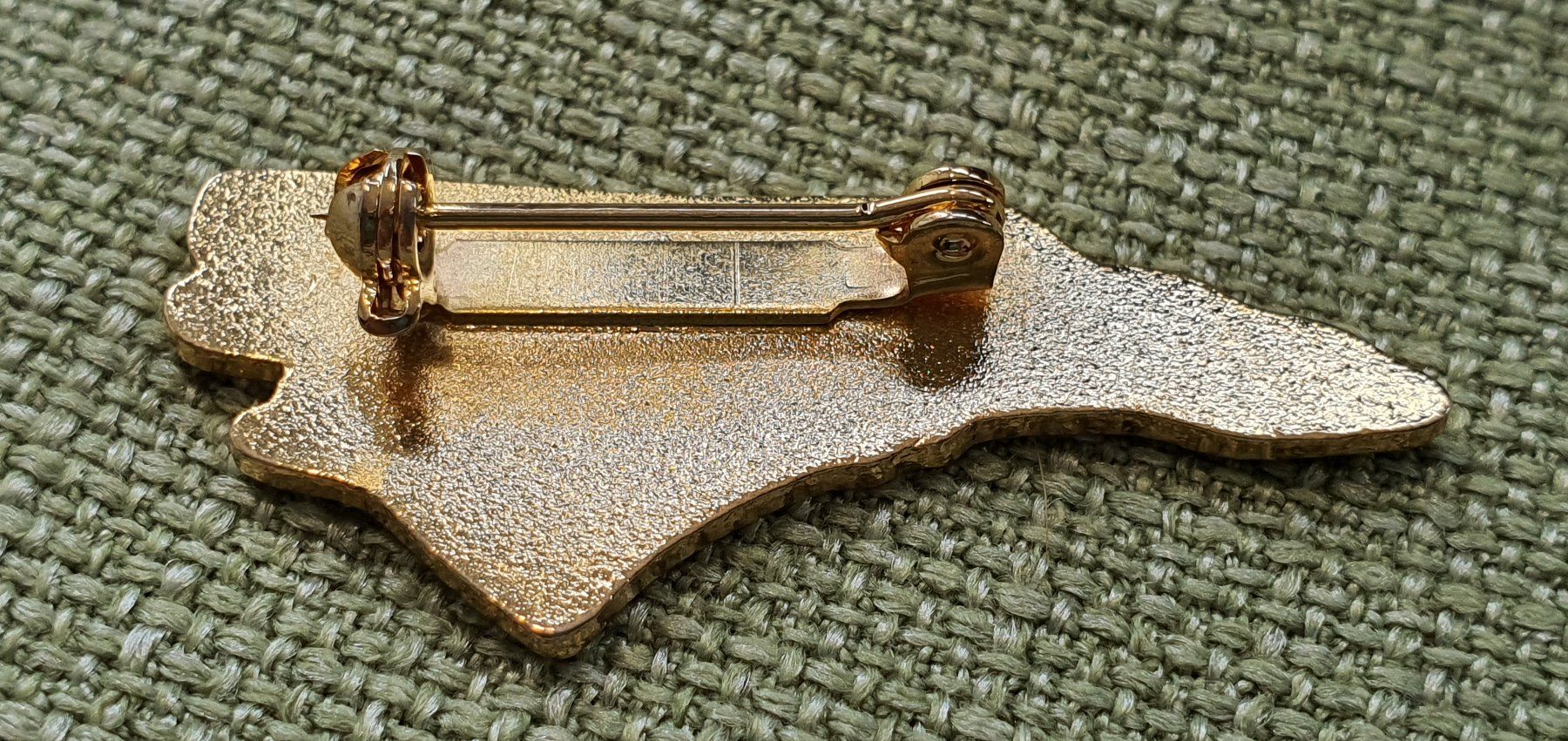 Broschen & Nadeln: P450 - Brosche Morganton Skeet  USA – Gebraucht aus Reinach BL von Boston-Verkauf 1