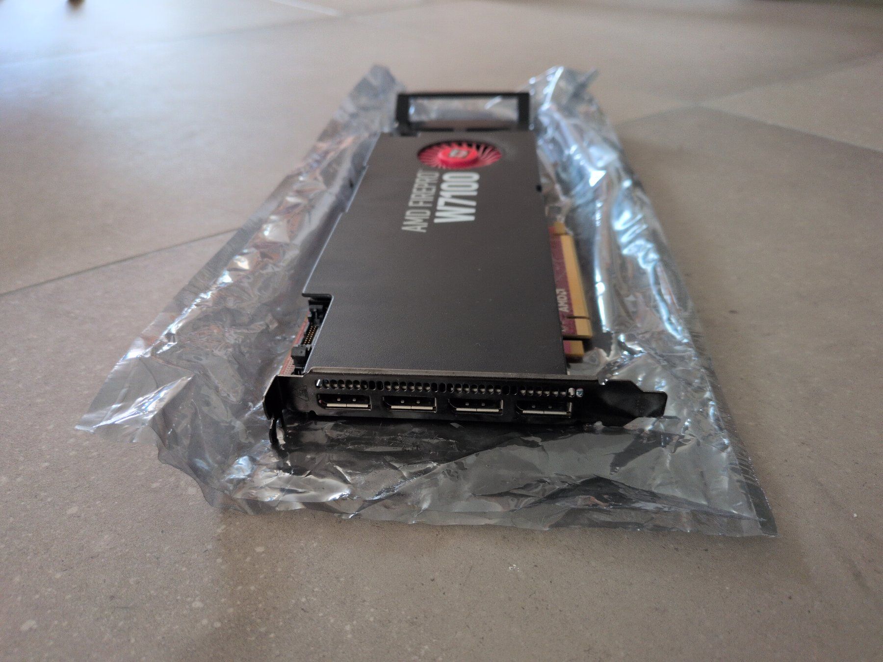 Amd Schede grafiche: AMD FIREPRO W7100 – Usato da Prahins venduto da jst_86mp 1