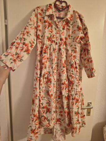 Last chance: Elegantes Kleid Blumen Gr S wie Neu