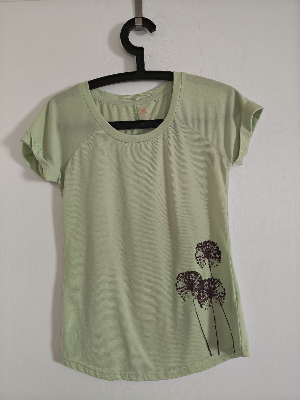 T-Shirts: 2 Tshirt von Trevolution  – Neu (gemäss Beschreibung) aus Flawil von minggeli83