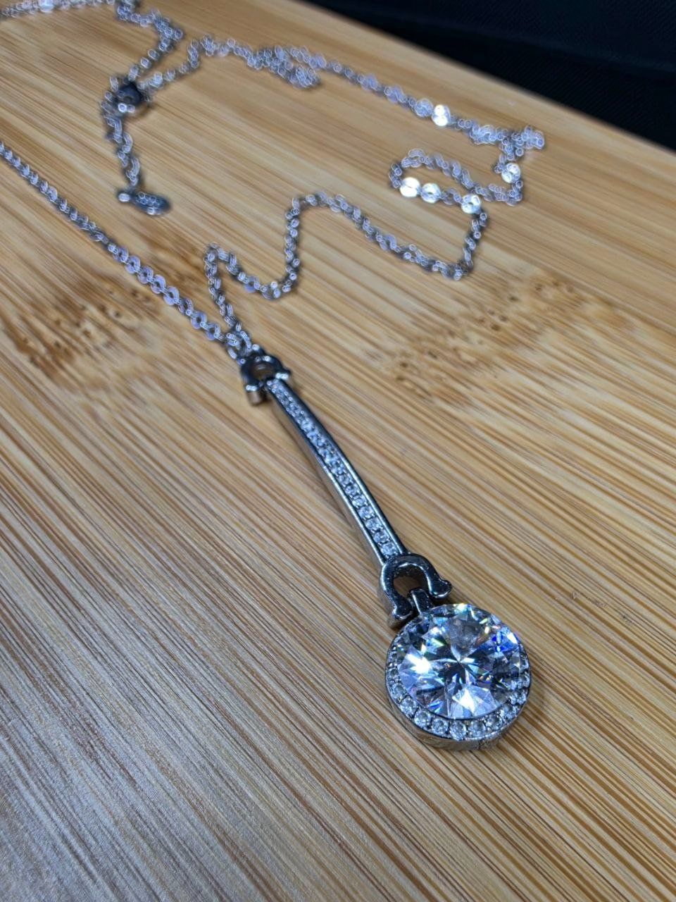 Ketten: Collier argent avec zircons – Neu und originalverpackt aus Reconvilier von MARCLAT