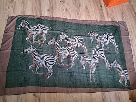 Schal-Tuch Strandkleid mit Afrika Zebra Motiv 180x100cm