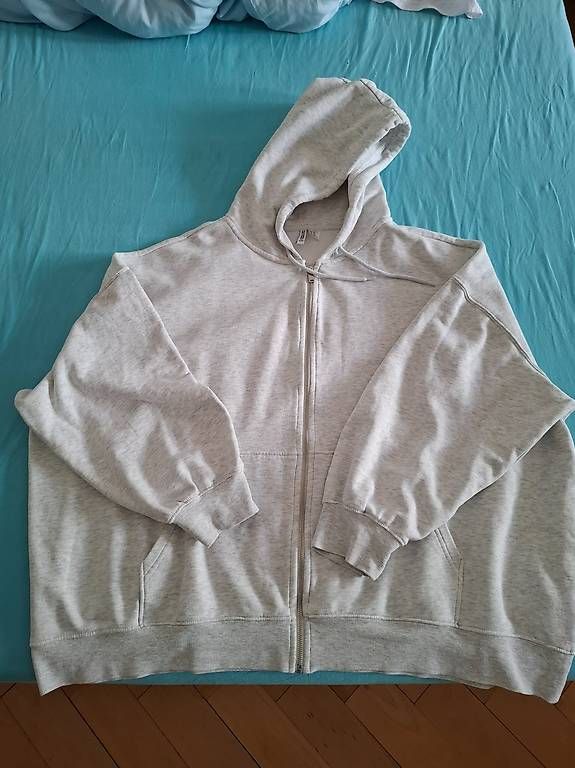 Giacche: Hoodie Jacke – Usato da Bern venduto da RoLo12
