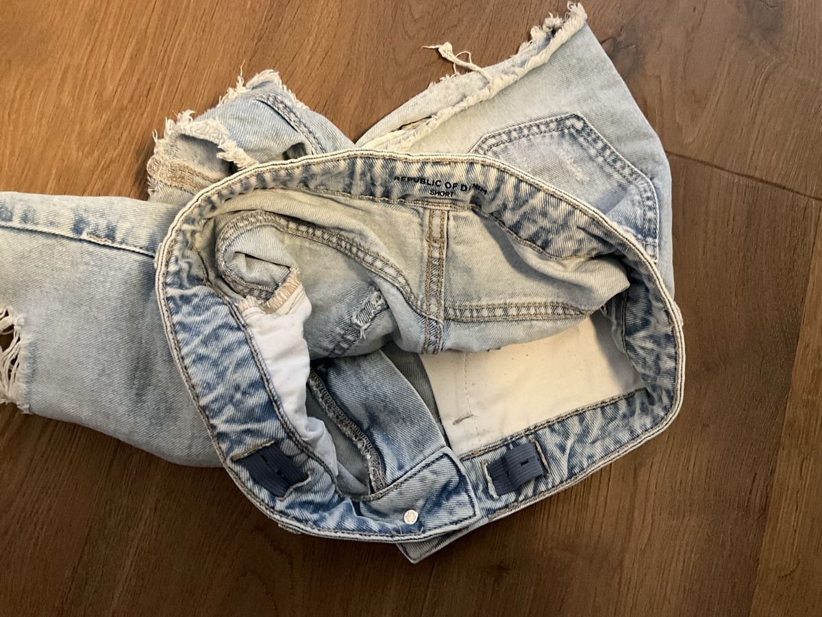 Pantalons: Kurze Jeans 170 – D'occasion à Oberhof par Hibrzel 2