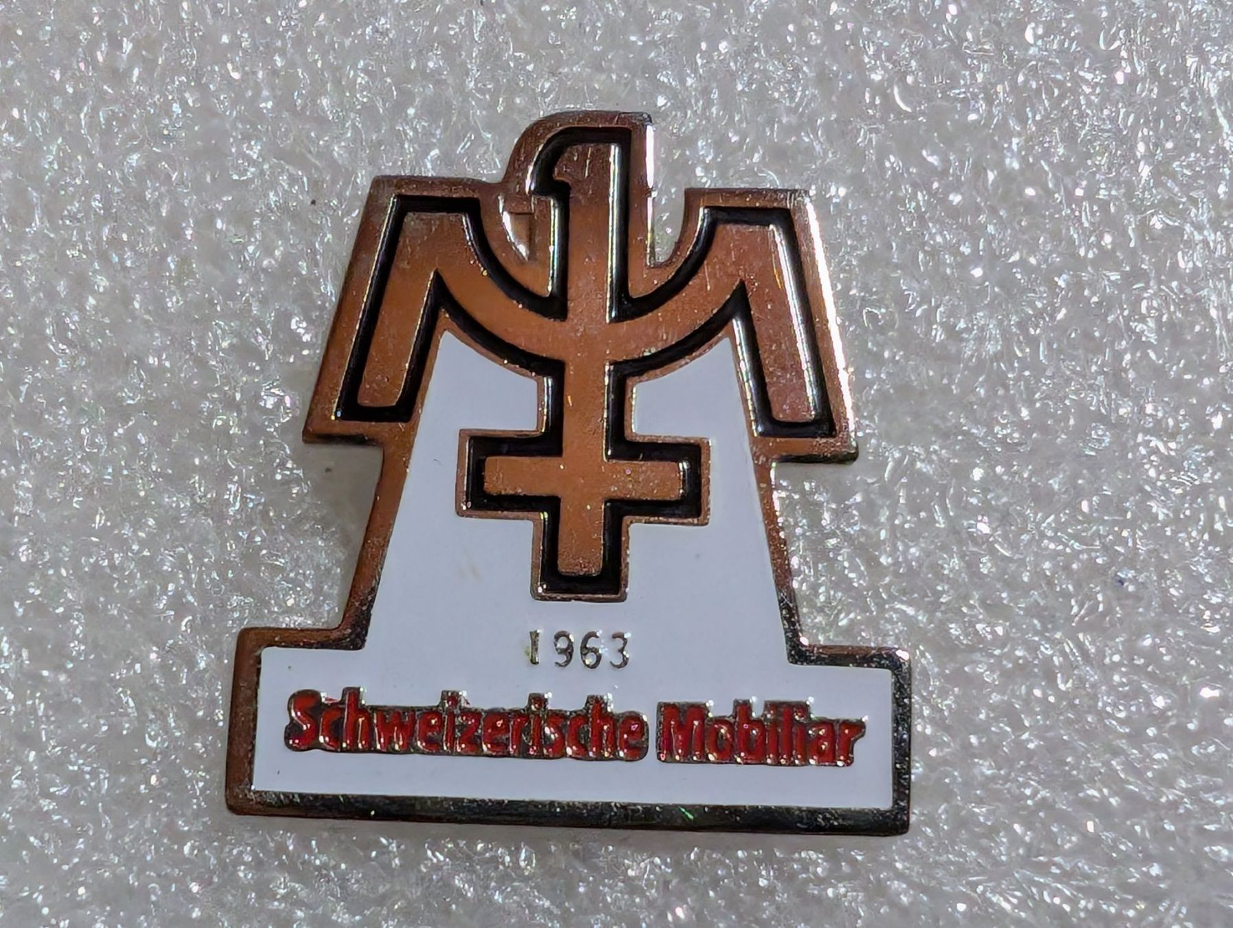 Plaketten & Abzeichen: Ansteckpin 273: Schweizerische Mobiliar – Gebraucht aus Oppligen von Pin-Fall-Shop