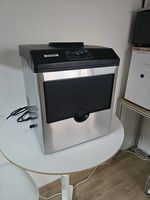 Eiswürfelmaschine