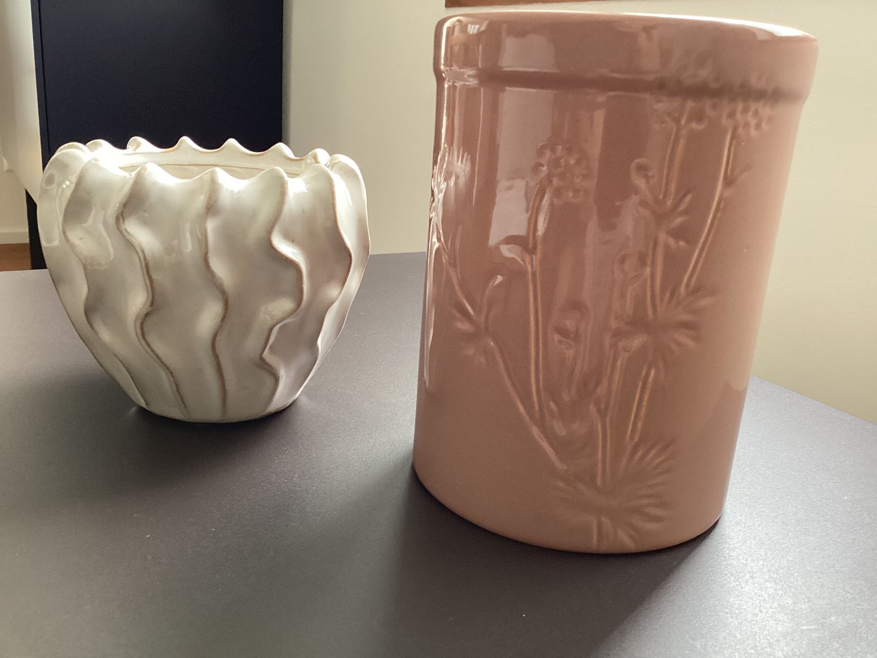 Pots de fleurs: Übertöpfe – D'occasion à Dachsen par Achohberg 2
