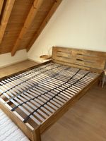 Massivholz Doppelbett Eichenholz mit Lattenrost gebraucht