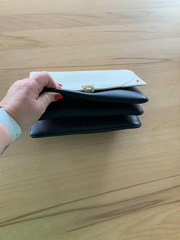 Borse da donna: Handtasche von Aigner – Nuovo e nell'imballaggio originale da Wil SG venduto da ell_zj57 4