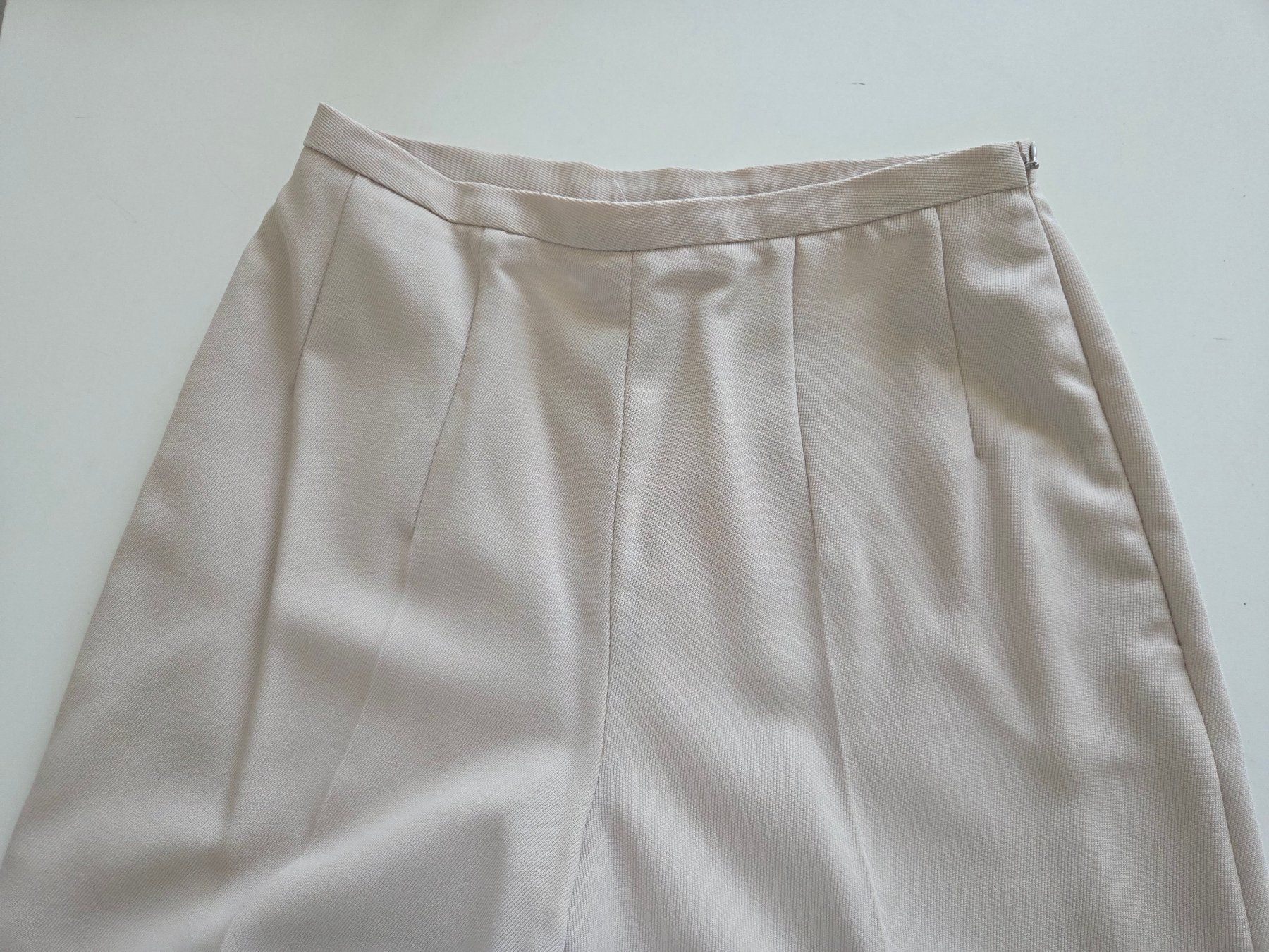 Pantaloni: Hose von CORSOFANTI – Usato da Oberrieden venduto da Smart570 4