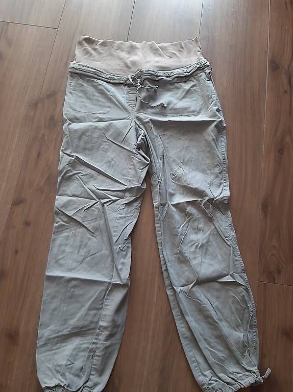 Pantaloni: Schwangerschaftshosen – Usato da Heimberg venduto da Amanda13