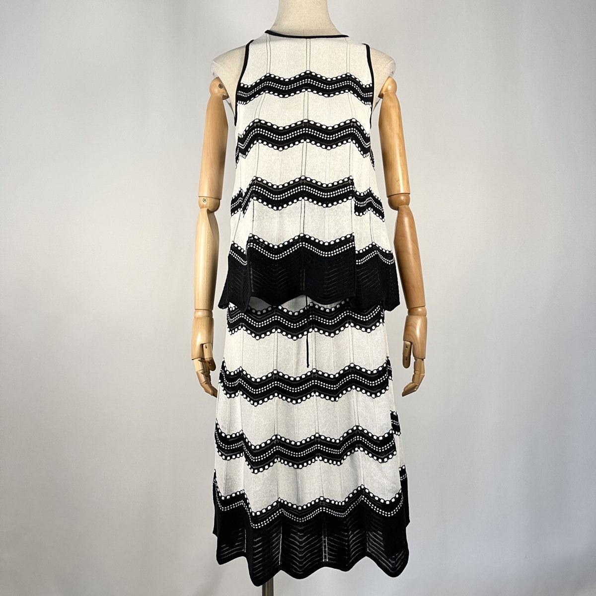 Missoni Vestiti: MISSONI Skirt + Top Set – Nuovo (secondo la descrizione) da Freienbach venduto da Avviivva_Shop