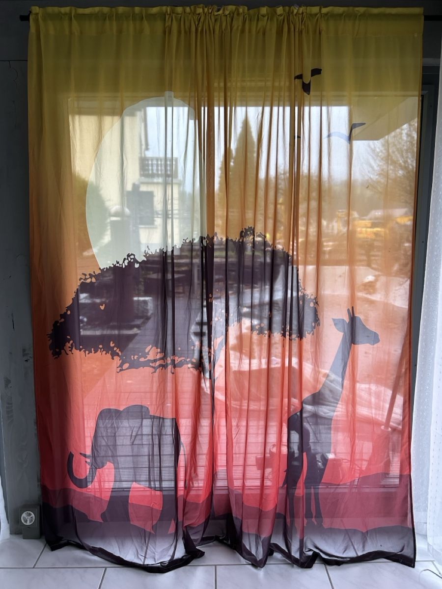 Vorhänge: Unique Elephant/ Giraffe Curtain- Africa Style – Gebraucht aus Saland von ele_vc96