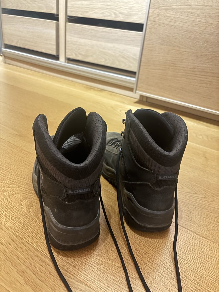 Lowa Chaussures hommes: Sicherheitsschuhe S3 – Neuf (Voir description) à Uznach par jae_9hwj 2