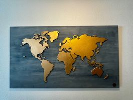 Weltkarte aus Holz (grau/gold), Handarbeit, Unikat