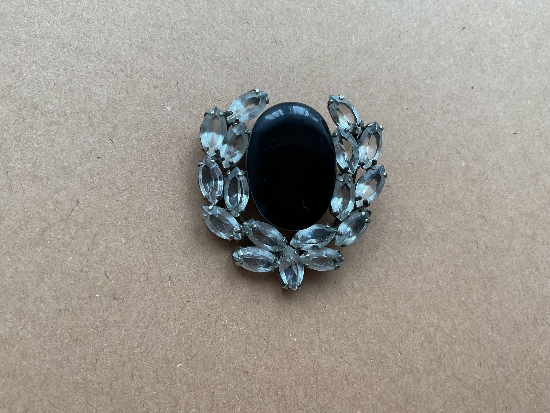 Broschen & Nadeln: Vintage Brosche – Gebraucht aus Luzern von Fairytel 2