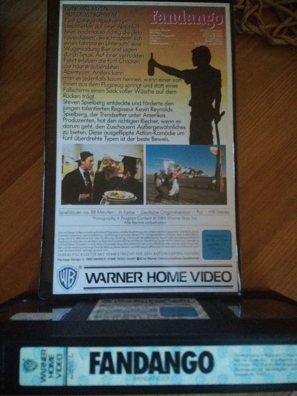 Tutti i VHS: Fandango VHS Warner Home Video PGV 11461 – Usato da Remetschwil venduto da Privatflohmi 1