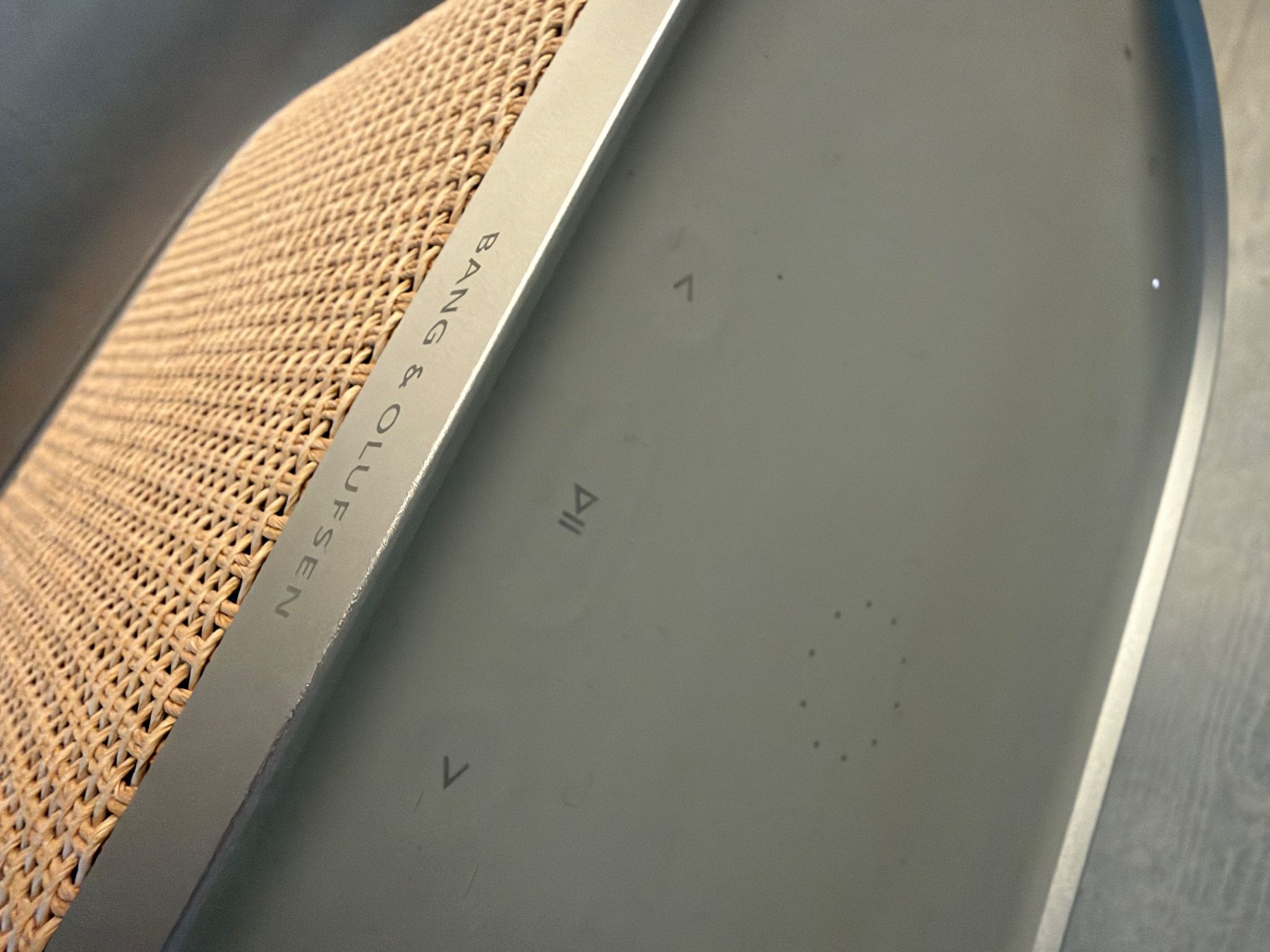 Bang & Olufsen Casse acustiche: Bang Olufsen A5 – Usato da Gockhausen venduto da jdu_hzd2 1