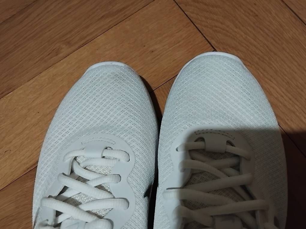 Nike Chaussures femmes: Baskets nike – D'occasion à Peseux par pat_2nd9 1