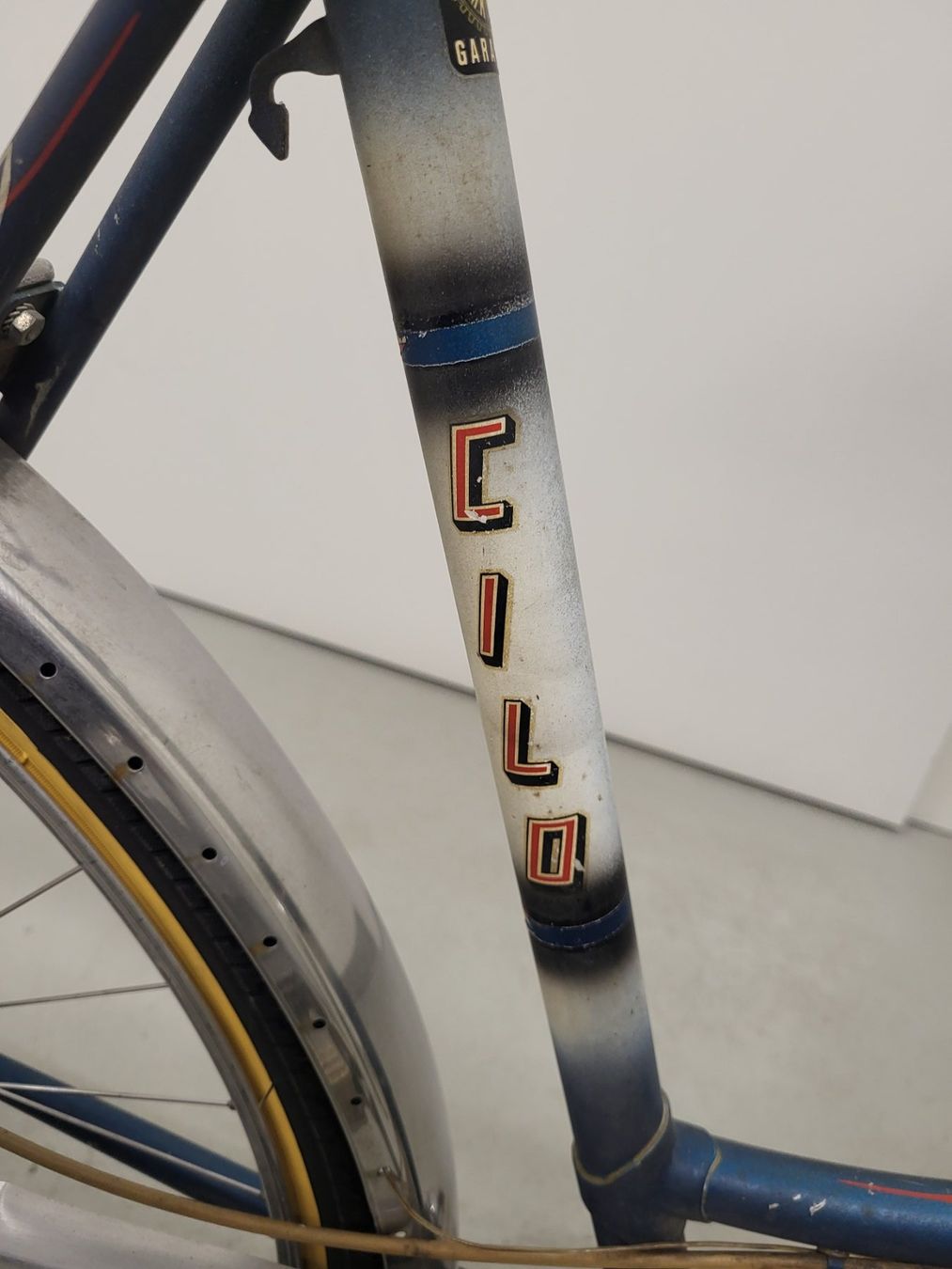 Cilo Velos: Antikes Vintage Cilo Damenvelo – Gebraucht aus Rümlang von Turrin 3