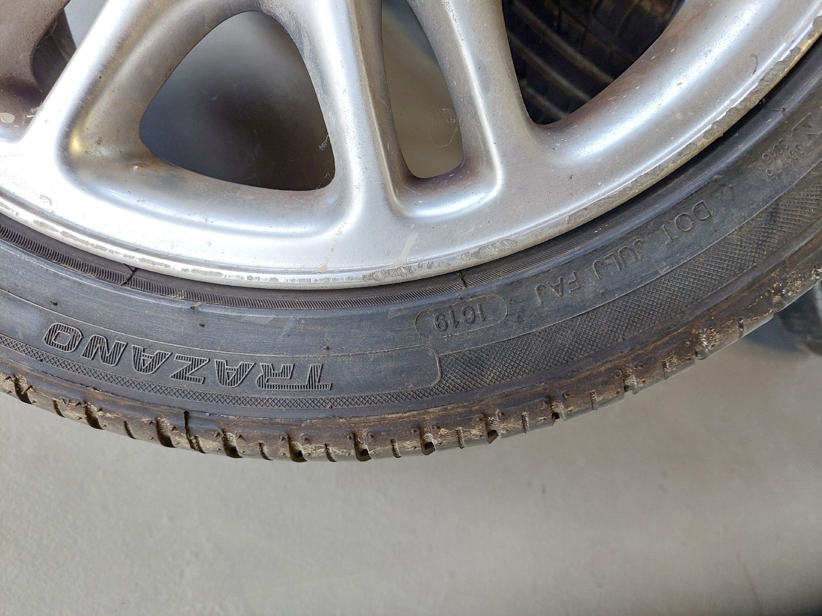 Alle Autoersatzteile: 225/45 R17 94W Sommerreifen  – Neu (gemäss Beschreibung) aus Beckenried von Barbaros35 3