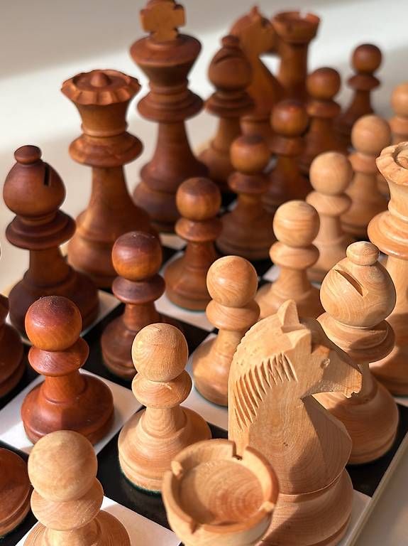 Giochi: Schachfiguren Staunton – Usato da Adligenswil venduto da Johnsepia 1