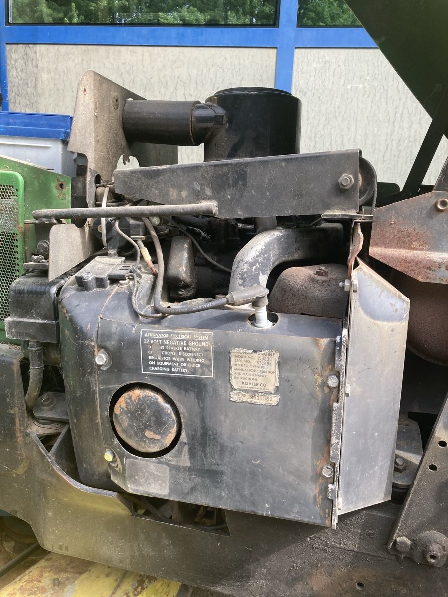 John Deere Tagliaerba: Tracteur-Tondeuse John Deere 400 – Usato da Romanel-s-Lausanne venduto da MG_IG_PN 1