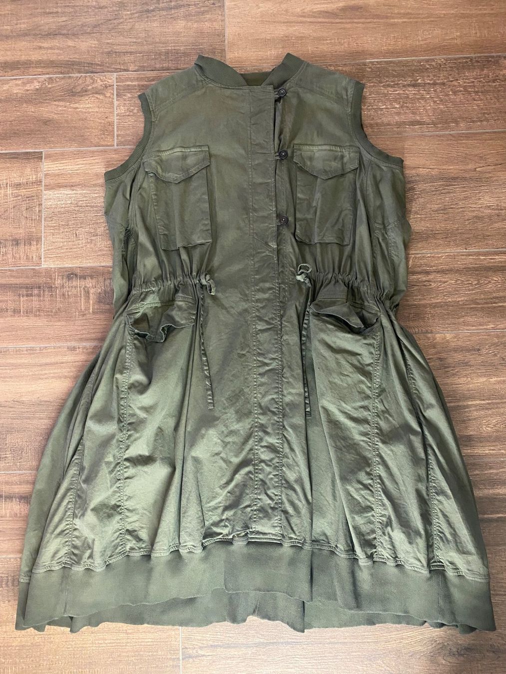 Rundholz Vestiti: Rundholz Kleid oversized olive Dip Gr. M eher XXL – Usato da Arlesheim venduto da san_w9vr