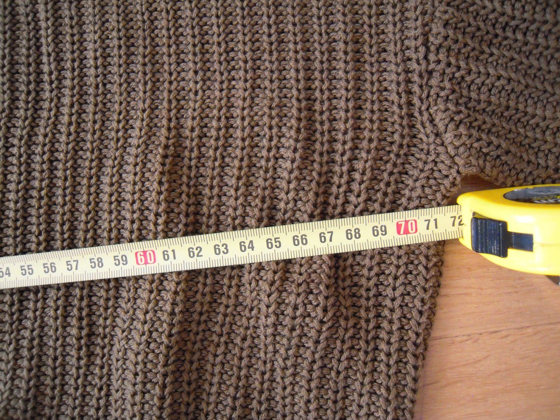 Maglioni & Felpe: Oversize Strick Pullover FB Sister Olivgrün Gr S – Nuovo (secondo la descrizione) da Uzwil venduto da visions77 4