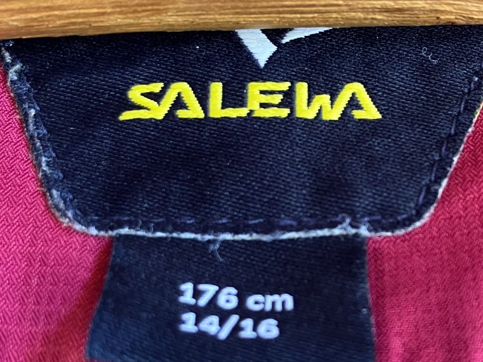 Salewa Jacken: Salewa Regenj pink Grösse S – Gebraucht aus Schwarzsee von sus_rtp2 5