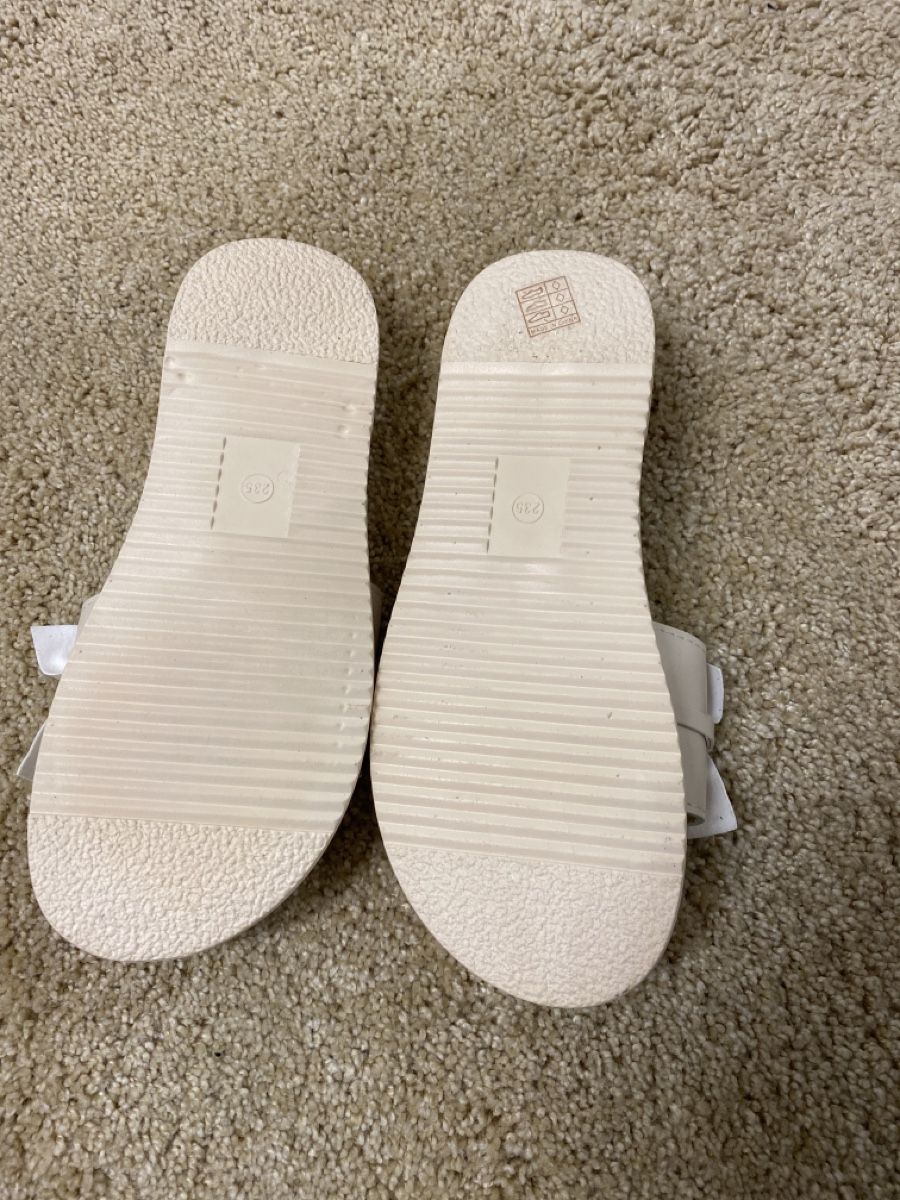 Scarpe da donna: Schuhe Grösse 37 – Nuovo (secondo la descrizione) da Lachen SZ venduto da nathiisch 1