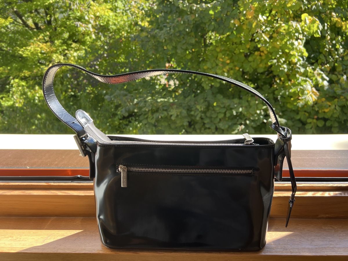 Navyboot Borse da donna: NAVYBOOT Handtasche Leder schwarz – Nuovo (secondo la descrizione) da Ennetbaden venduto da han_kqm5 1