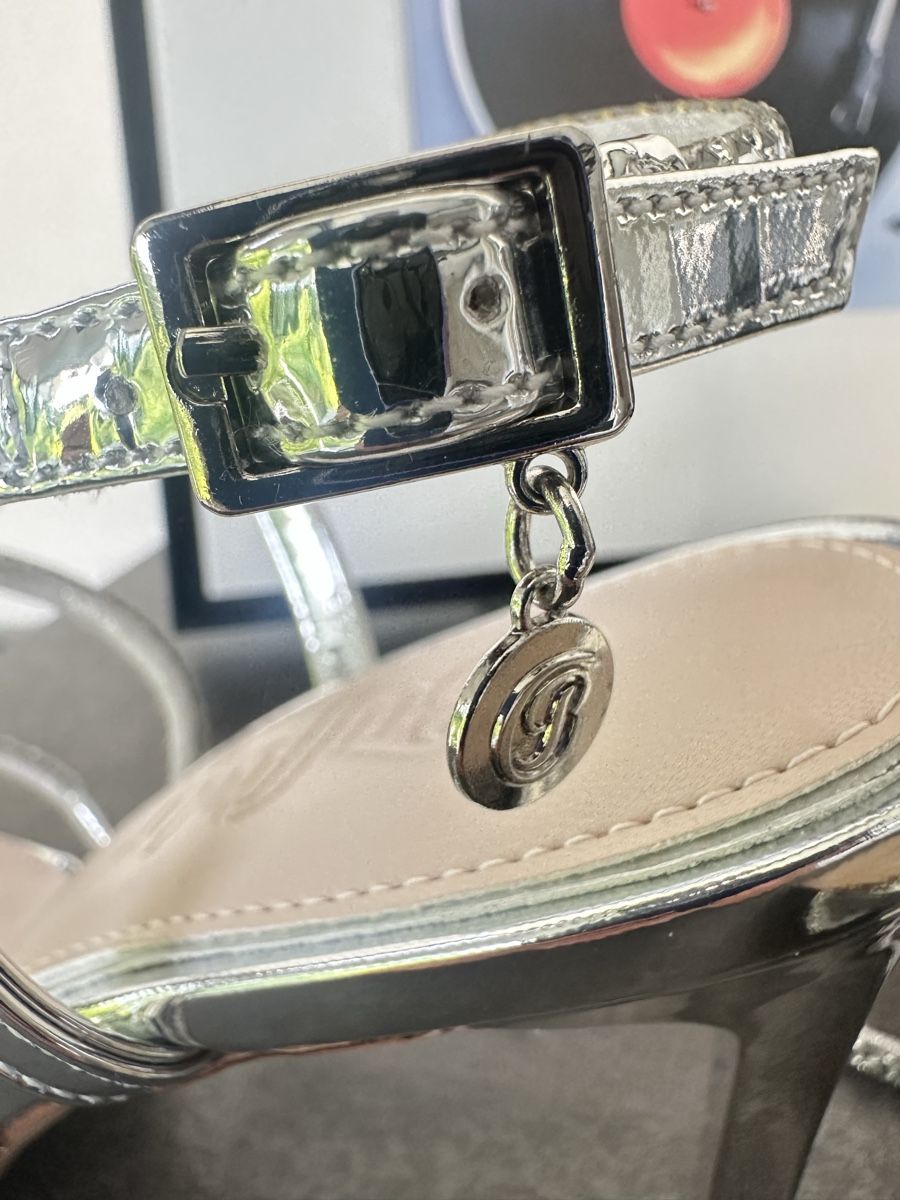 Buffalo Scarpe da donna: Silberne High Heels mit Strass, Grösse 38, neu! – Nuovo e nell'imballaggio originale da Lampenberg venduto da Graziella_ 4