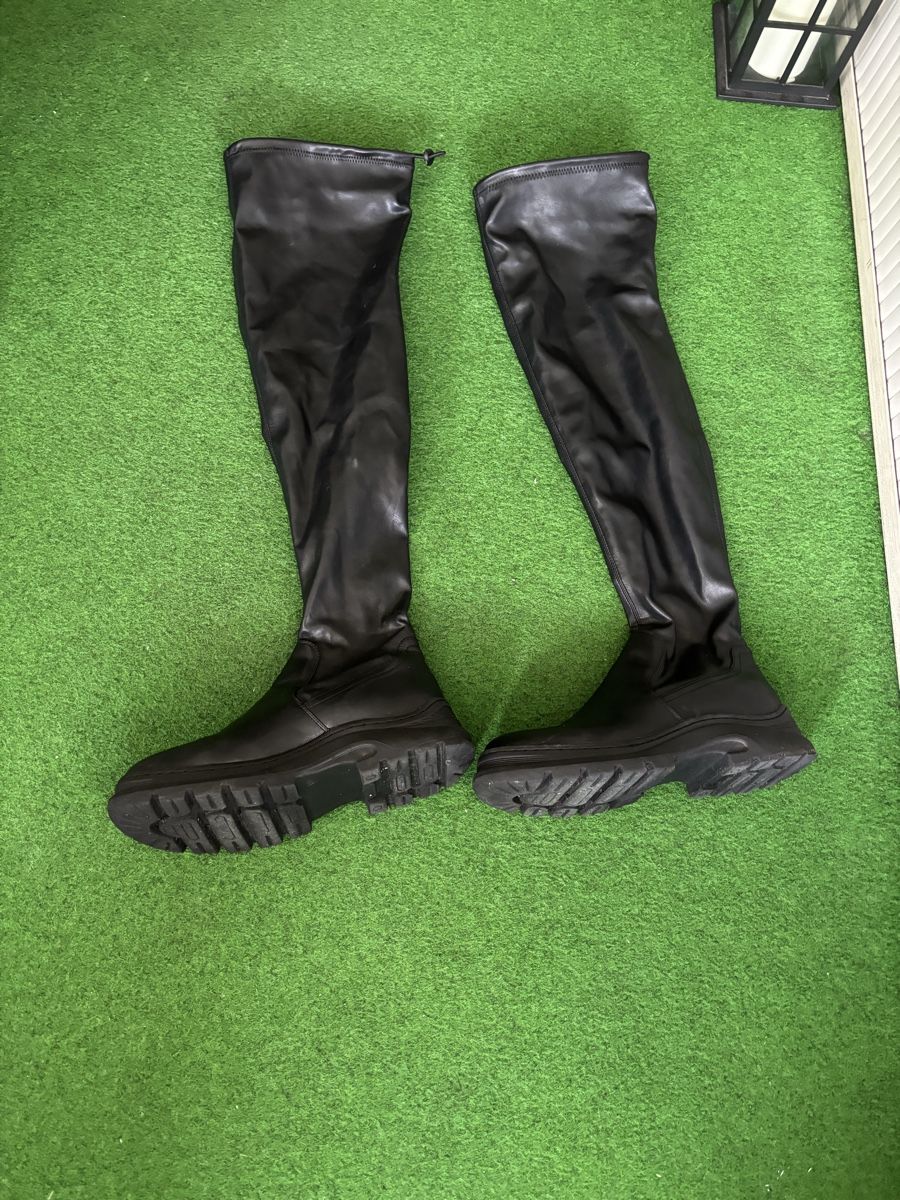 Scarpe da donna: Overknie gr.40 echt Leder – Usato da Zug venduto da Biki72