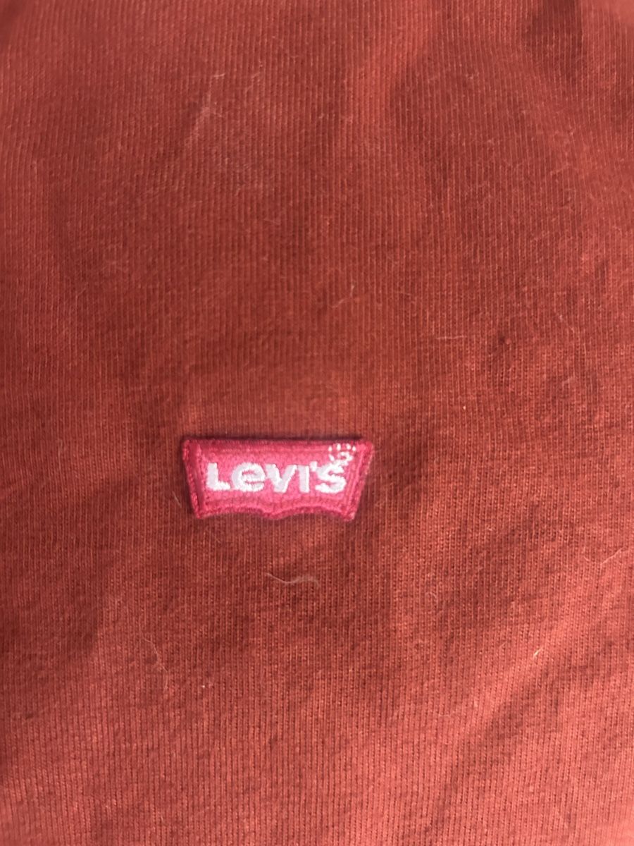 Levi's T-shirt: Levi's T-Shirt, bordeauxrot, Grösse M, – Nuovo (secondo la descrizione) da Möhlin venduto da lea_7wz7 2