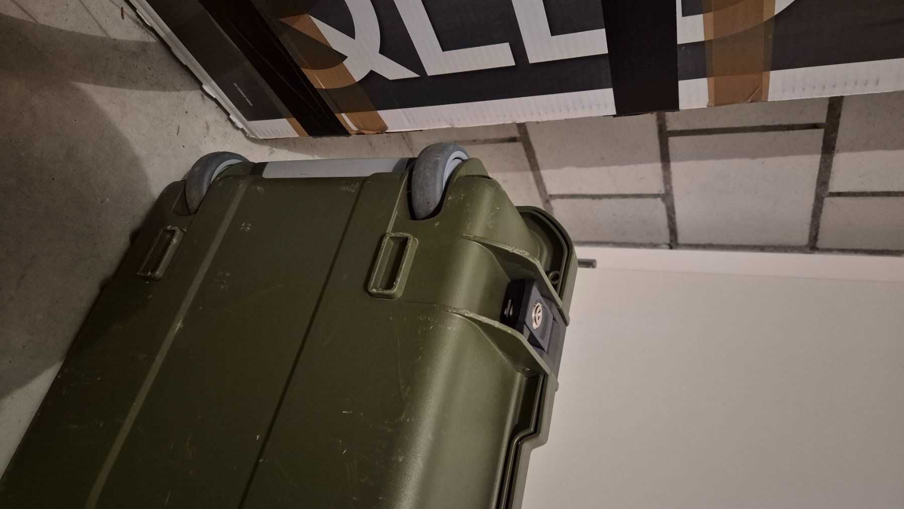 Valigie: Waffenkoffer – Usato da Rapperswil BE venduto da Q.Steve 2