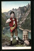 Bube mit Pfeife in Appenzeller Tracht au