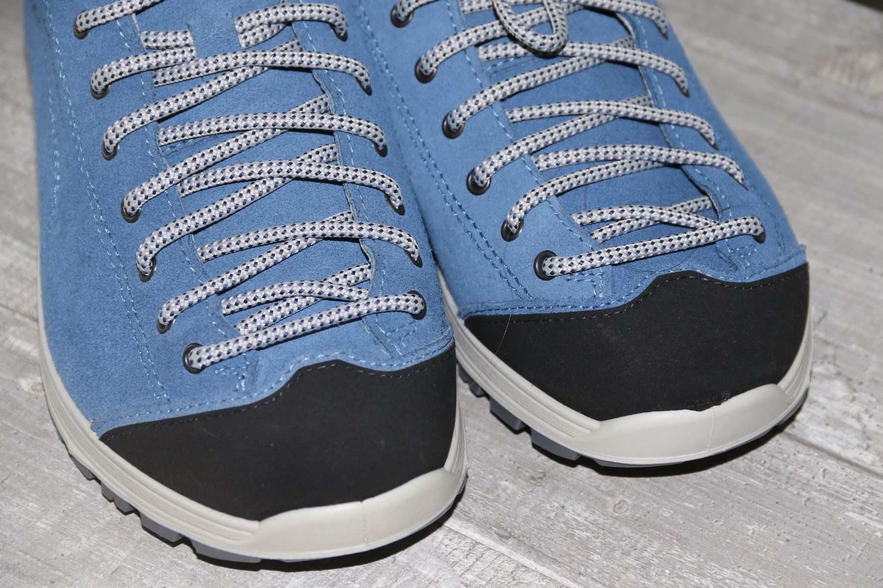 Scarpe da donna: Wanderschuhe / Laufschuhe Gr.39 NEU  NP-129fr – Nuovo e nell'imballaggio originale da Oberwil-Lieli venduto da Svetlana28 2