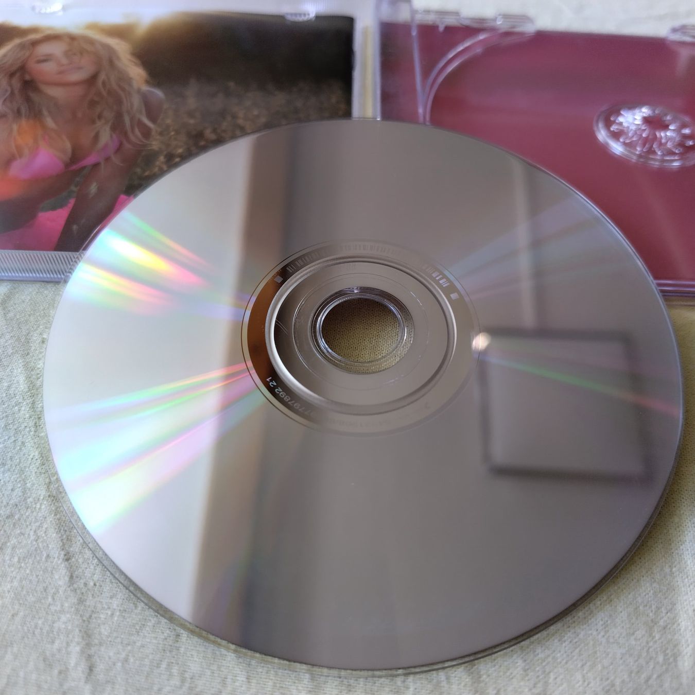 CD: CD von Shakira – Usato da Buchs venduto da mdi_mpx5 2
