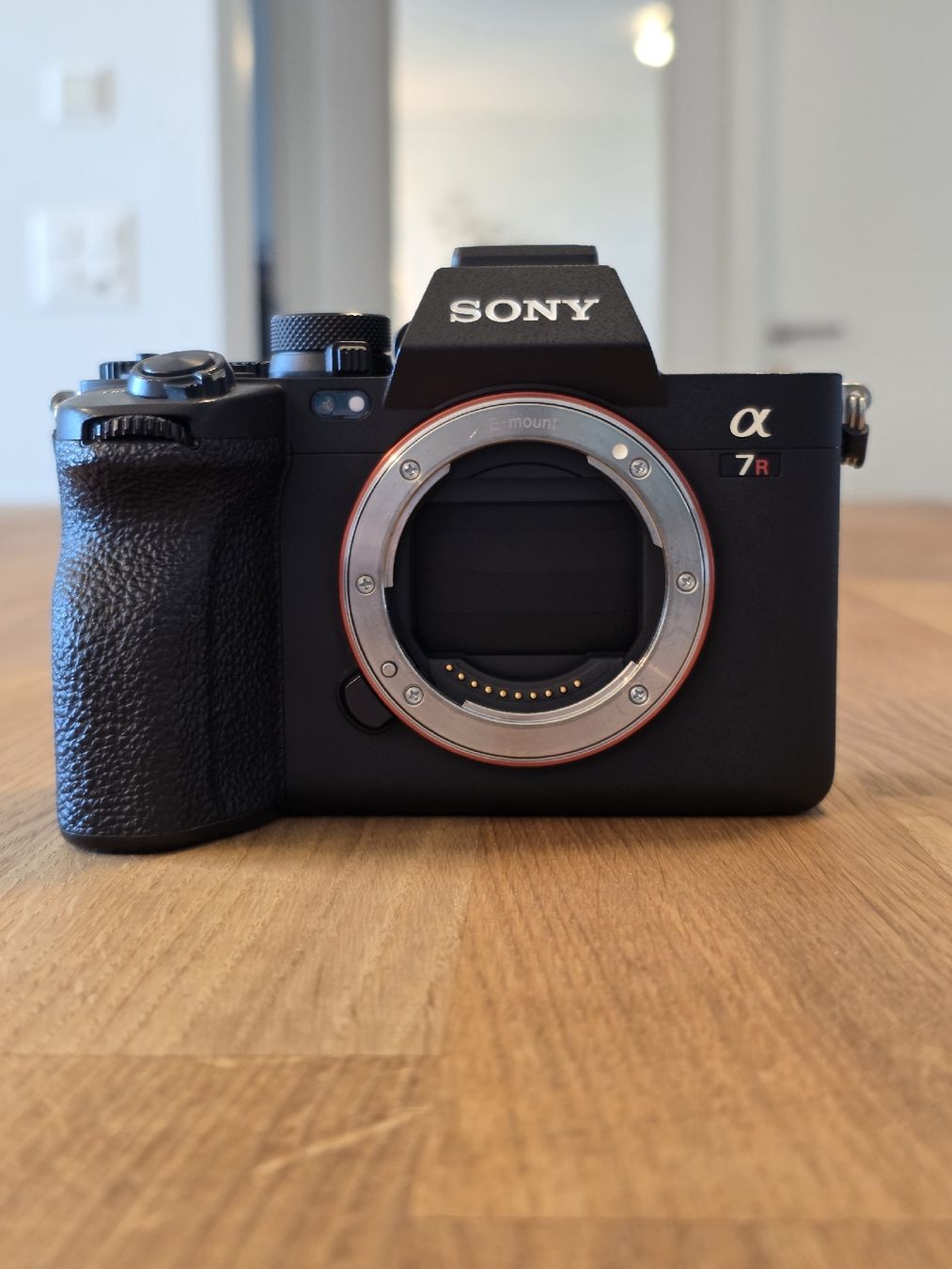 Sony Fotocamera: Sony Alpha 7R V boîtier nu Import – Usato da Bussigny venduto da dbat7