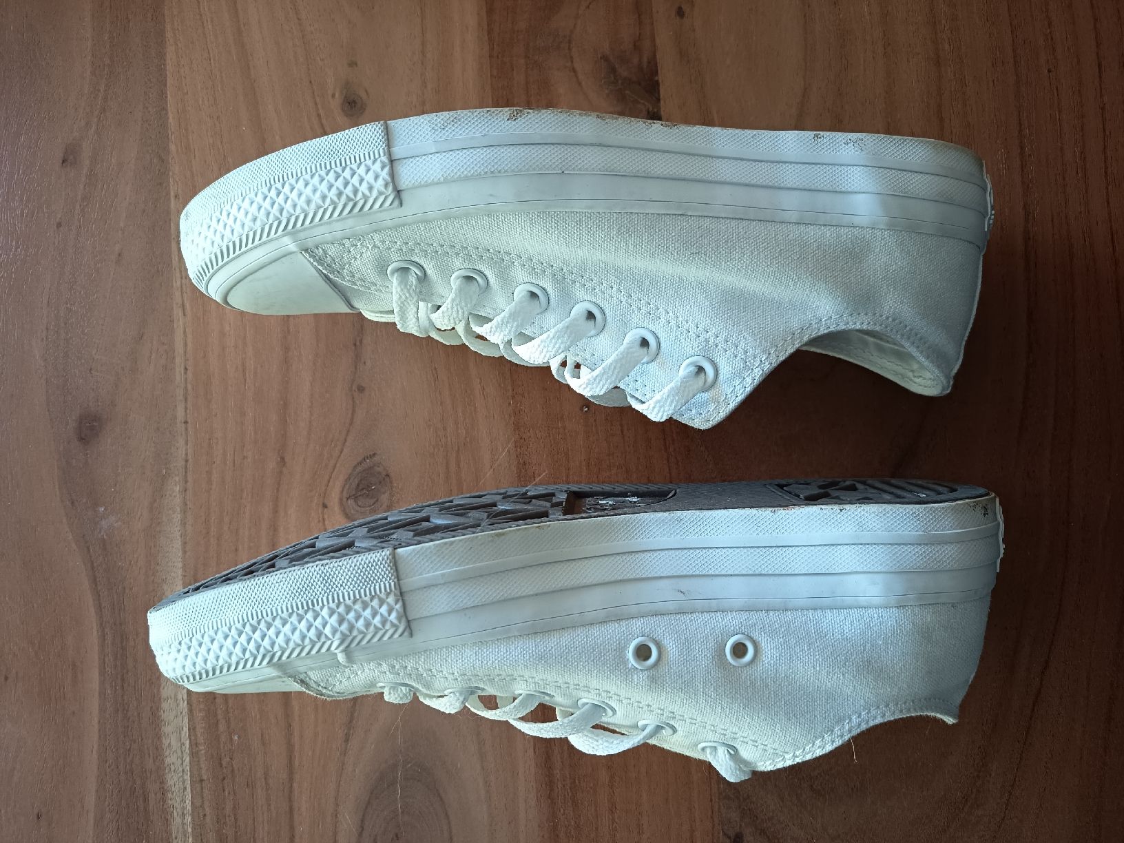 Converse Scarpe da uomo: Schuhe Converse Grösse 39 – Usato da Wald ZH venduto da -lea- 1