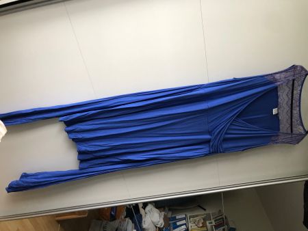 Royal blaues Sommerkleid