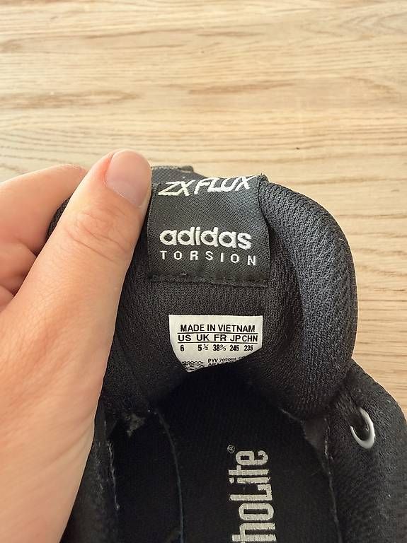 Herrenschuhe: Adidas Turnschuhe – Gebraucht aus Thun von jki_rg8z 2